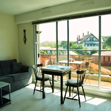 Jardins De Foch Apartment *